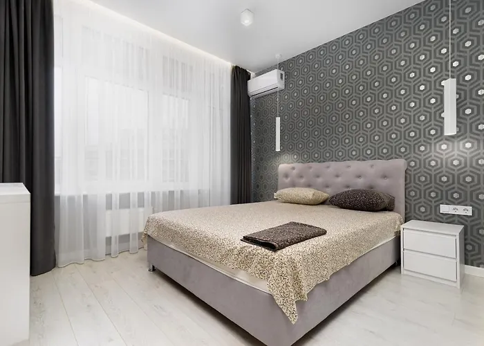 44 Pearl 1-bedroom Panoramic Sea View